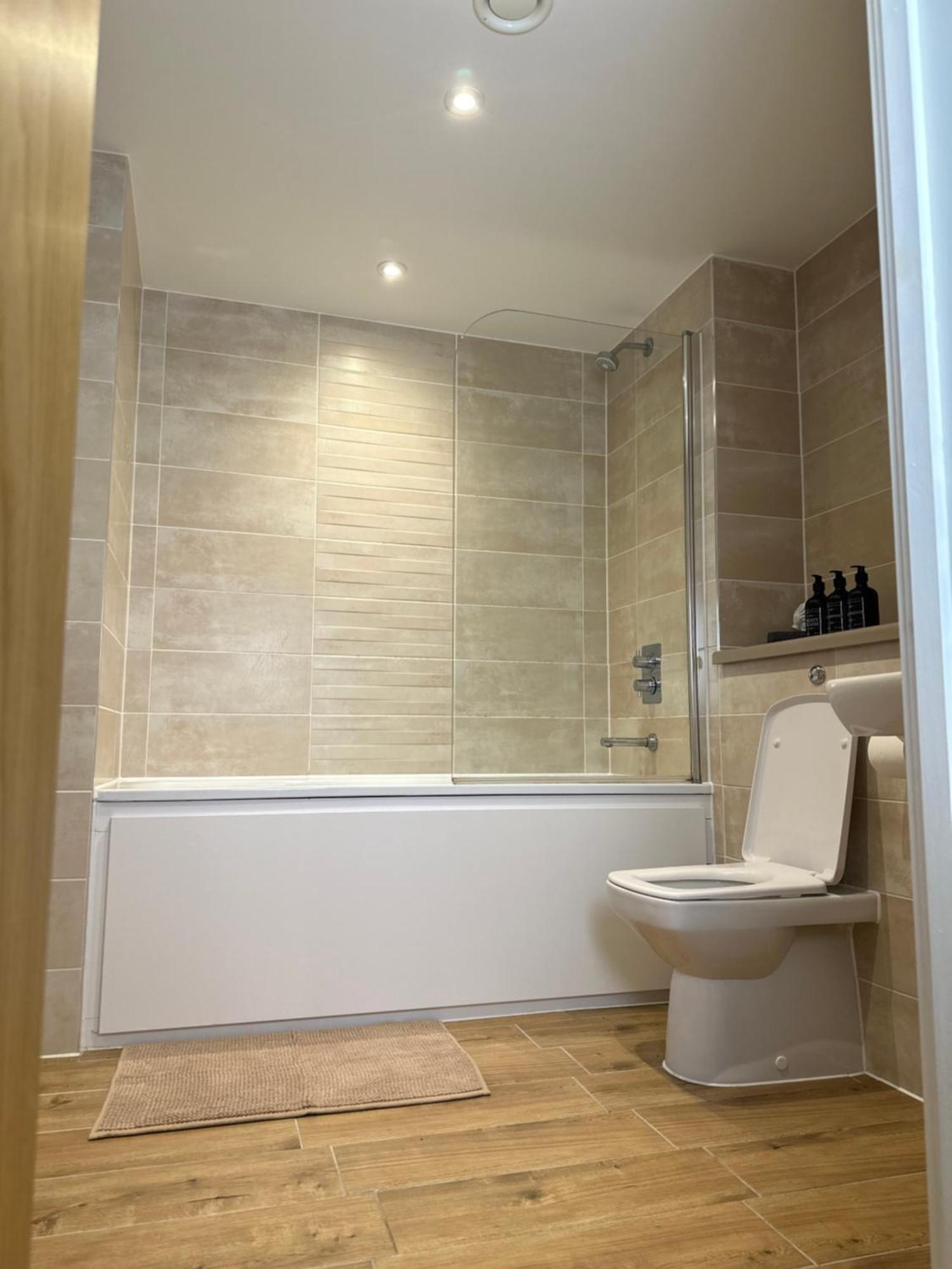 Luxury 2-Bed High-Rise In Manchester With Parking Exterior foto